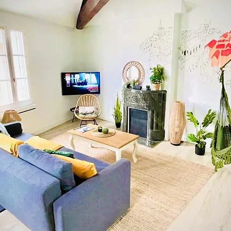 アパート Superbe Loft Insolite Au Coeur D'angouleme アングレーム