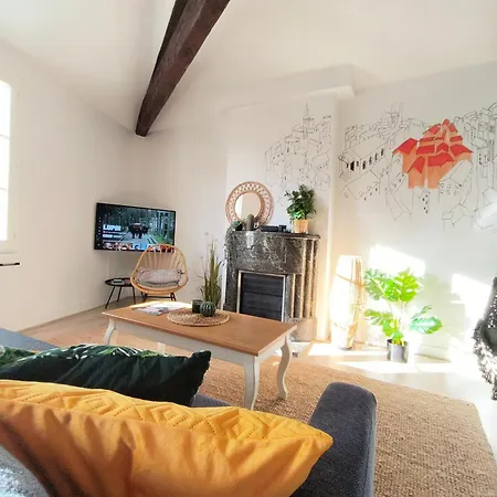 Superbe Loft Insolite Au Coeur D'angouleme * アングレーム